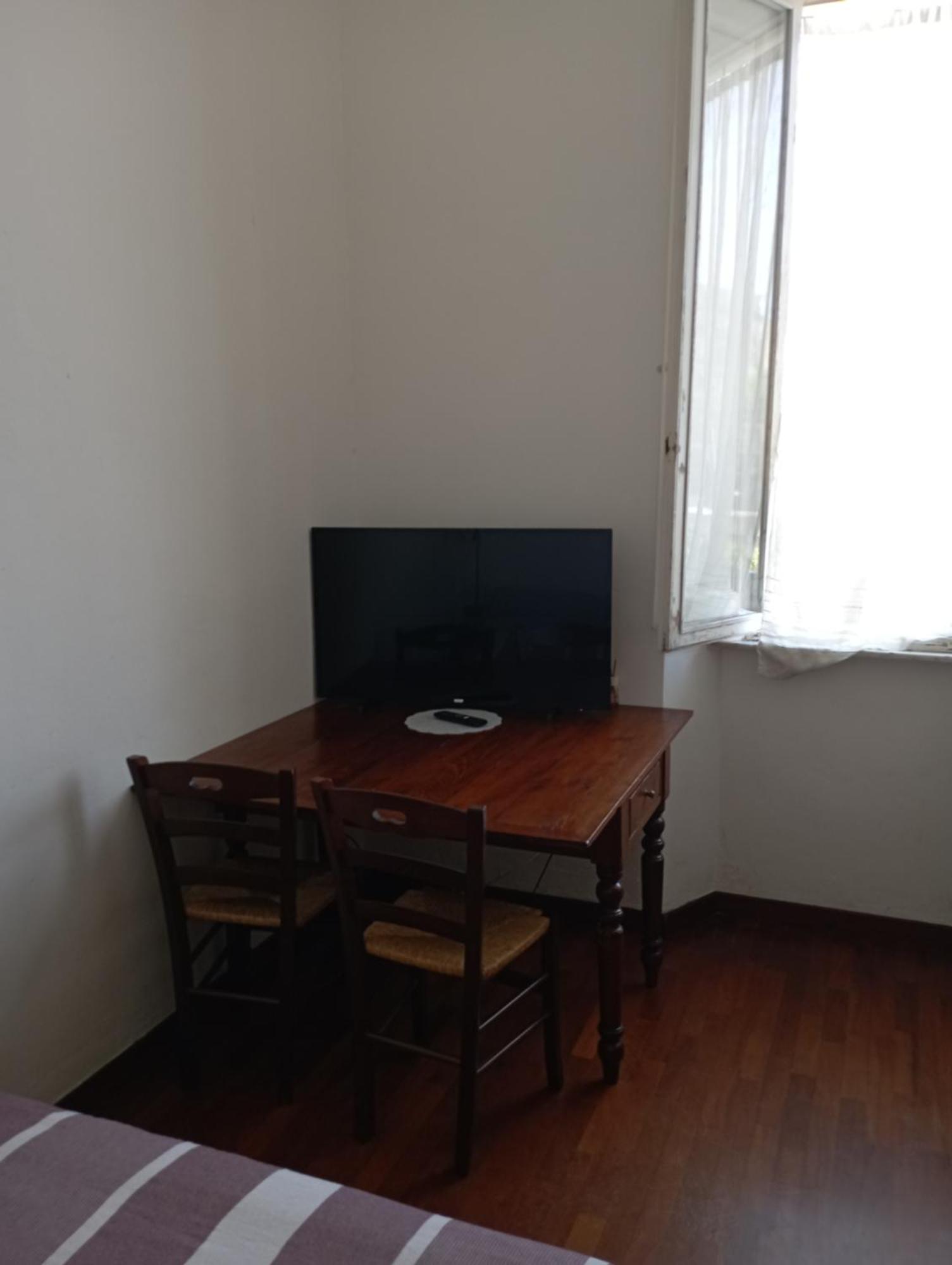 Casa Sofia Lägenhet Livorno Exteriör bild